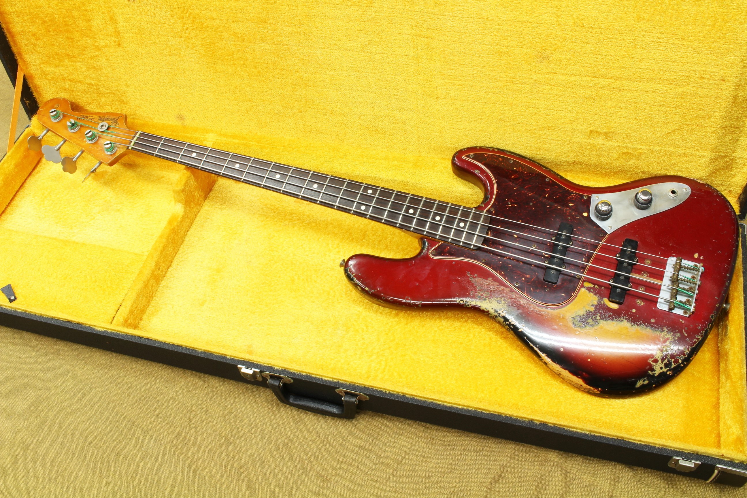 【レビュー】風格漂う89年製ヴィンテージ Fender American Vintage Jazz Bass【PR】 - Geek IN Box